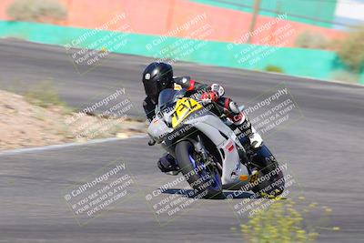 media/Jun-04-2022-WERA (Sat) [[b852bbbd55]]/Practice Races/3-600cc novices/